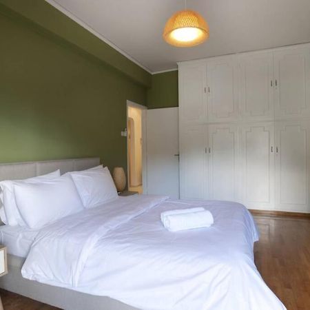 Palaio Faliro, A Bright And Spacious Apartment アテネ エクステリア 写真